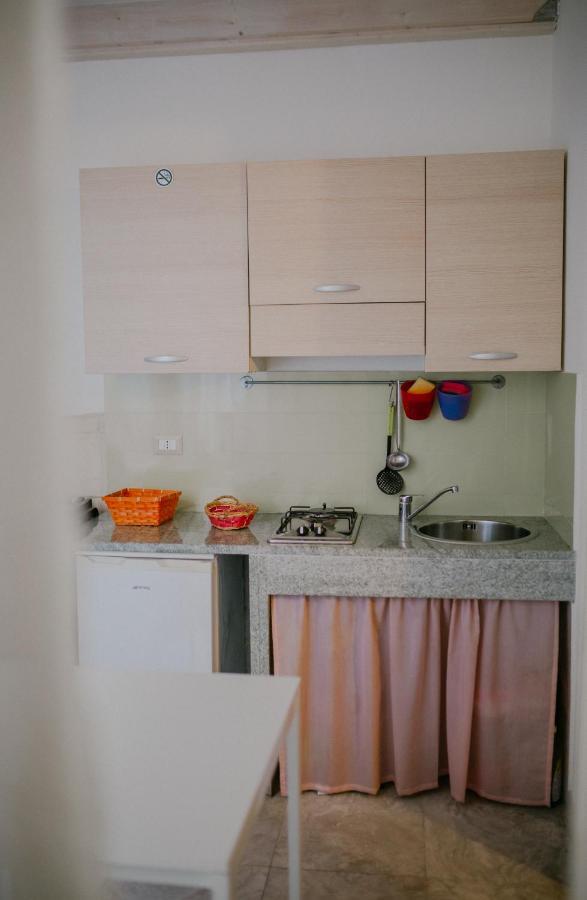 Le Camporelle In Citta Bed & Breakfast เลชเช ภายนอก รูปภาพ