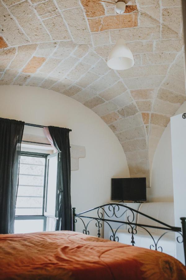 Le Camporelle In Citta Bed & Breakfast เลชเช ภายนอก รูปภาพ